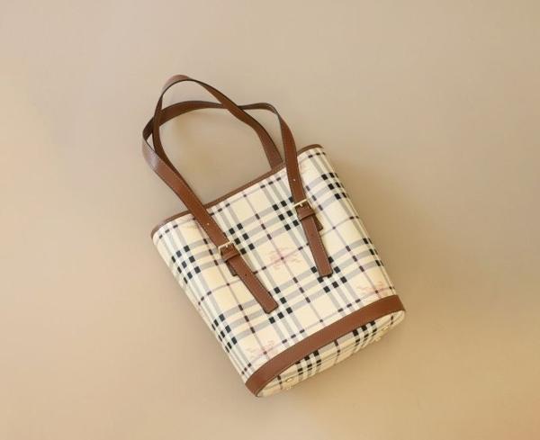 버** 수입 빈티지 체크 버킷 백