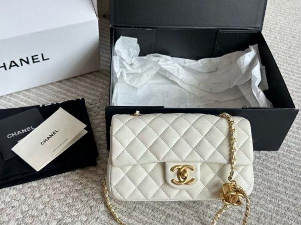 샤* 신상 체인 플랩백