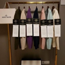 스* 와펜패치 울 캐시미어 베이직 니트 신상