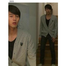 꼼* 가르송 블랙하트 로고 브이넥 니트 가디건