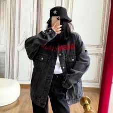 발**** 로고 데님자켓