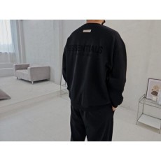 피**** 에센셜 오버핏 맨투맨