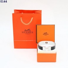 에*** H 클릭아슈 뱅글 팔찌 (블랙)