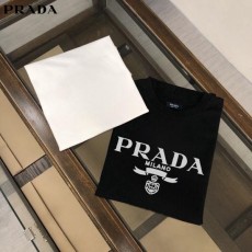 프** 밀라노 빅 로고 라운드 반팔 티