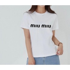 미*** 로고 반팔티셔츠