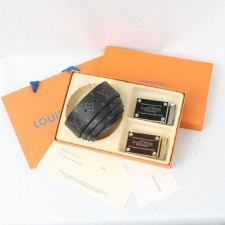 루* 투버클 컷팅 모노블랙 벨트