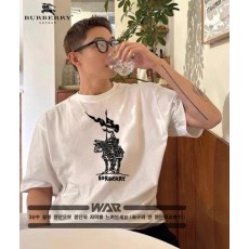 버** 깃발 기사도 디자인 반팔 티셔츠