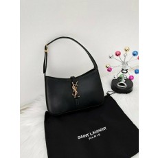 생** 호보백