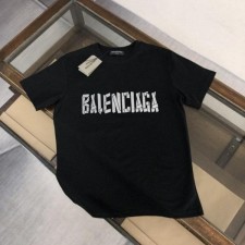 발**** 크랙 디테일 레터링 반팔티