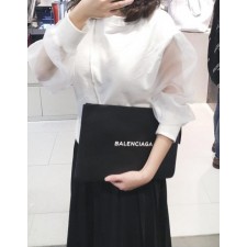 발**** 고퀄 로고 신형 에브리데이 클러치