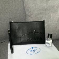 프** 일자 로고 클러치