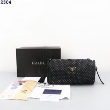 프** 리나일론 백 스터드 블랙