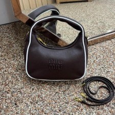 미*** 수입 고급 완더 가죽백