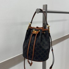 셀** 클라라 버킷백