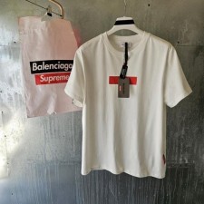 발**** X 슈** 콜라보 티셔츠