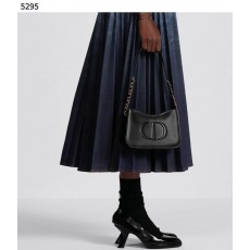 디* 수입프리미엄급 CD SIGNATURE HOBO MINI BAG 시그니처 호보 미니백