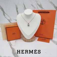 에*** 아뮬렛 콘스탄스 펜던트 목걸이 908