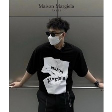 메* 마르지엘라 알파벳 링클프리 로고 티셔츠