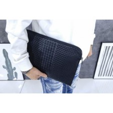 보** 뉴인트라치아또 도큐먼트 블랙 가죽 클러치백 629136 라임 클러치