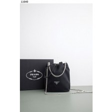 프** 미니 체인 버킷백