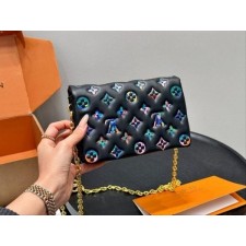 루* 포쉐트 쿠상 크로스