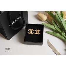 샤* CC펄로고 금장 이어링