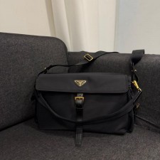 프** 익스플로어 리나일론 숄더백