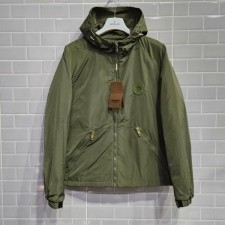 버** 백지퍼 포인트 후드 자켓