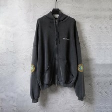 발**** 패치 후드 집업