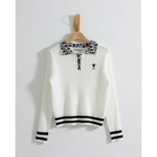 디* 오블리크 배색 카라 니트