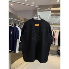 루* 센터자수 반팔 티셔츠