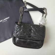 생** 베이비 니키 백