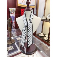 샤* 토트 화이트 방도 스카프