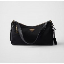 프** 자물쇠가 있는 에메 라지 리나일론 및 가죽 숄더백 풀박스