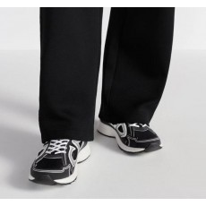 디* 카운트다운 스니커즈