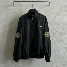 발**** 패치 바람막이