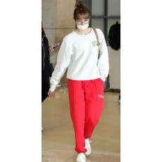 스** 실루엣 맨투맨