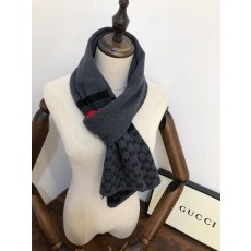 구* 스몰로고 캐시미어 레드포인트 머플러