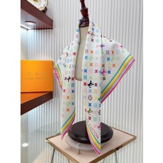 루* 트렁크 사각 모노그램 아이보리 스카프