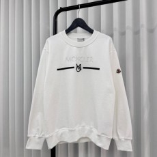 자수 로고 맨투맨