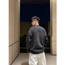 발**** 가죽패치 백로고 긴팔티