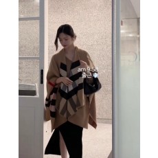 버** 클래식 리버서블 케이프