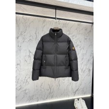 버** 730 잉글랜드 런던 하이넥 구스다운 패딩