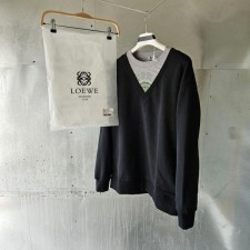 로** 브이넥 트롱프뢰유 스웨이트셔츠