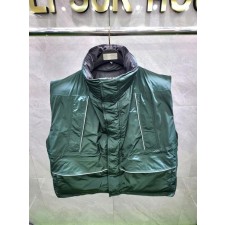 발**** 패딩조끼