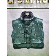 발**** 패딩조끼