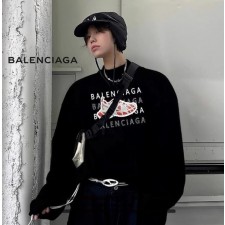 발**** 스니커즈 로고 디자인 밍크양기모 티셔츠