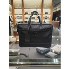 프** 브리프케이스 리나일론 사피아노 ReNylon and Saffiano leather briefcase