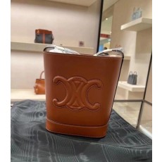 셀** 퀴르 트리옹프 버킷백