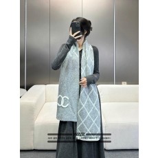 샤* 격자 로고 패턴 그레이 머플러